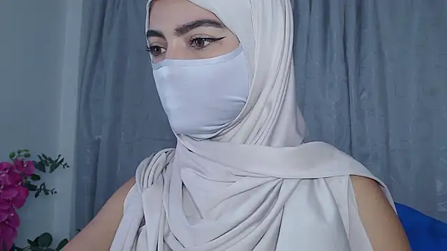 Snapshot of jade_nassar chatting on 06-01-26, 10:22 jade nassar online show from 06-01-26, 10:22