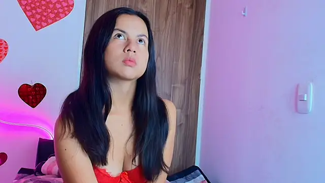 Snapshot of mady_gh chatting on 10-28-25, 03:54 mady gh online show from 10-28-25, 03:54