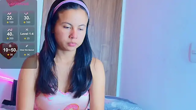 Snapshot of mady_gh chatting on 11-05-25, 05:18 mady gh online show from 11-05-25, 05:18