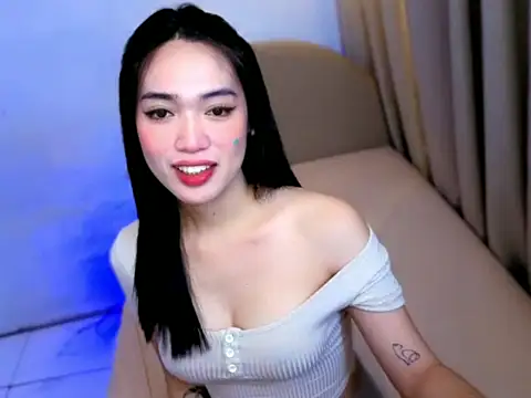 Madmoisellex online show from 05-25-26, 07:42