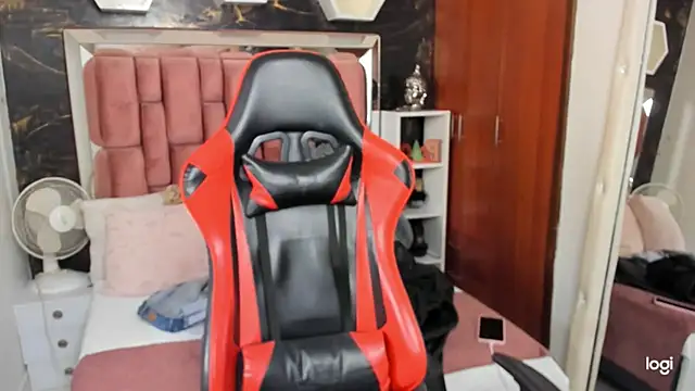 sara slut21 online show from 01-08-25, 09:34