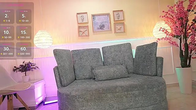 LoonaNyx online show from 09-18-25, 11:34