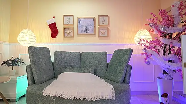 LoonaNyx online show from 12-03-25, 11:30