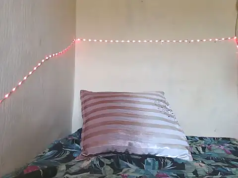 ZARIA-VIXEN online show from 02-10-26, 09:46