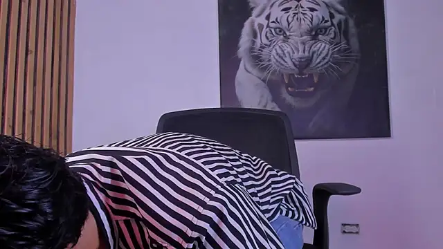 DimitriDeluxe online show from 09-20-25, 07:48