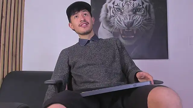 DimitriDeluxe online show from 09-22-25, 08:00