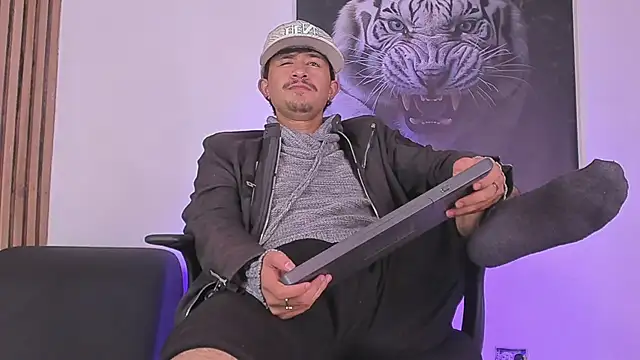 DimitriDeluxe online show from 09-28-25, 11:48