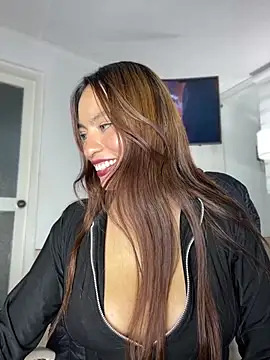 Snapshot of Adarha_Ramirez chatting on 05-16-26, 06:21 Adarha Ramirez online show from 05-16-26, 06:21