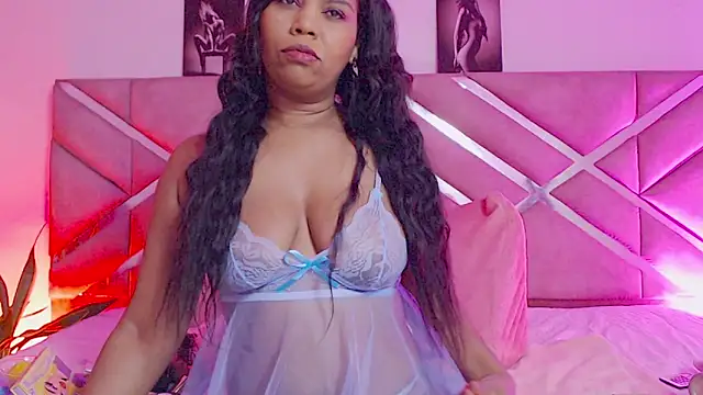 Snapshot of sofia_07 chatting on 10-03-25, 10:29 sofia 07 online show from 10-03-25, 10:29