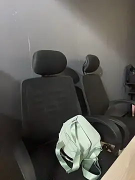 Emily Rivers  online show from 02-19-26, 01:07