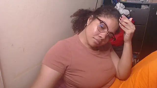 madelene online show from 02-24-25, 11:41