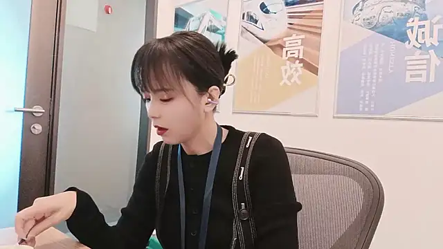 KKMM168 online show from 10-21-25, 01:28