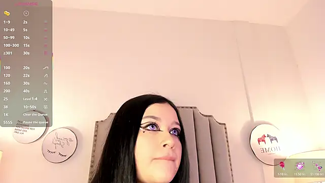 Dannika07 online show from 12-15-25, 04:28