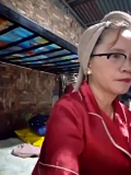 SexyHottMom online show from 04-19-26, 11:42