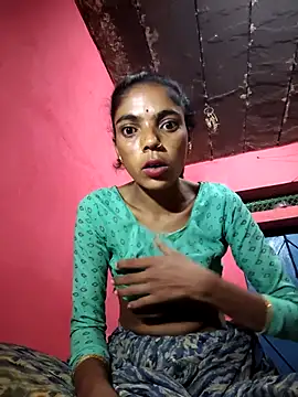 Snapshot of Sonam_mehta chatting on 10-30-25, 12:12 Sonam mehta online show from 10-30-25, 12:12