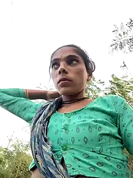 Snapshot of Sonam_mehta chatting on 11-03-25, 11:33 Sonam mehta online show from 11-03-25, 11:33