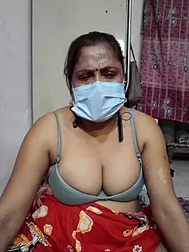 Snapshot of mature_mimi chatting on 10-10-25, 06:29 mature mimi online show from 10-10-25, 06:29