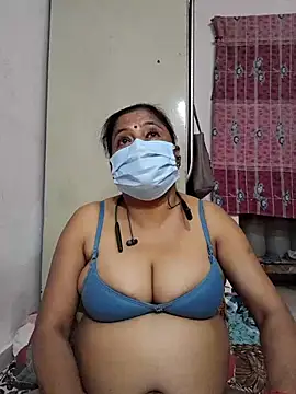 Snapshot of mature_mimi chatting on 11-13-25, 05:23 mature mimi online show from 11-13-25, 05:23