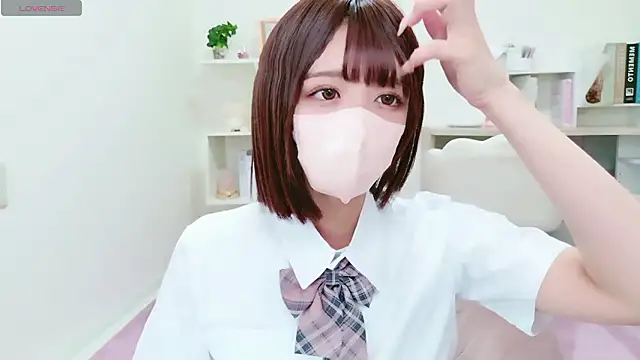 Snapshot of Reina_Fcup chatting on 05-18-26, 10:32 Reina Fcup online show from 05-18-26, 10:32