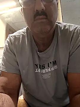 moonflower25 online show from 01-06-26, 04:27