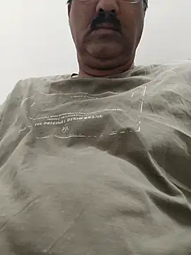 moonflower25 online show from 04-20-26, 01:52