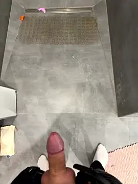 cumtributfan2025 online show from 01-13-26, 05:02