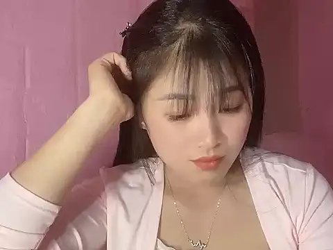 One-nice online show from 12-05-25, 02:03