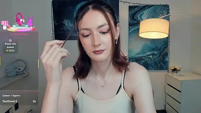 Snapshot of EasterBlink chatting on 11-05-25, 10:59 EasterBlink online show from 11-05-25, 10:59