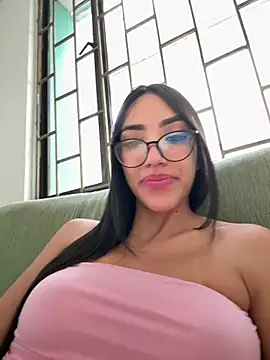 lissafeniix  online show from 01-18-26, 03:05