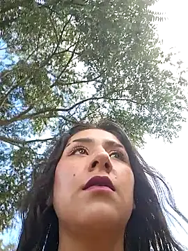 Snapshot of CAROLINE__07 chatting on 09-12-25, 01:00 CAROLINE 07 online show from 09-12-25, 01:00