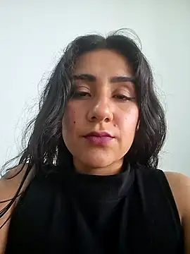 CAROLINE  07 online show from 11-19-25, 01:33