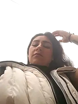 CAROLINE  07 online show from 12-16-25, 08:58