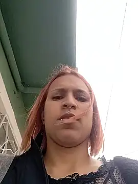 Snapshot of Zoe73_ chatting on 10-16-25, 05:47 Zoe73 online show from 10-16-25, 05:47