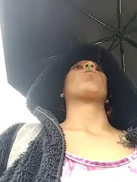 Snapshot of Zoe73_ chatting on 11-13-25, 07:02 Zoe73 online show from 11-13-25, 07:02