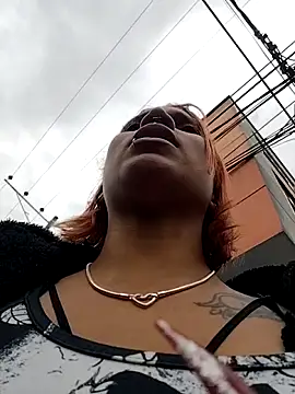 Snapshot of Zoe73_ chatting on 12-04-25, 08:06 Zoe73 online show from 12-04-25, 08:06