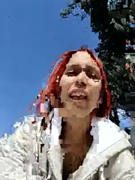 Snapshot of Zoe73_ chatting on 01-10-26, 02:19 Zoe73 online show from 01-10-26, 02:19