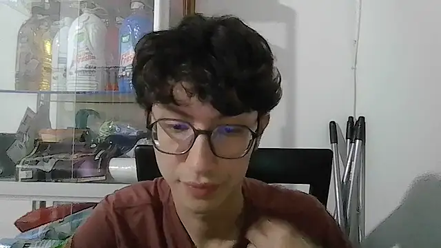 Snapshot of Kevintdx chatting on 09-26-25, 02:48 Kevintdx online show from 09-26-25, 02:48