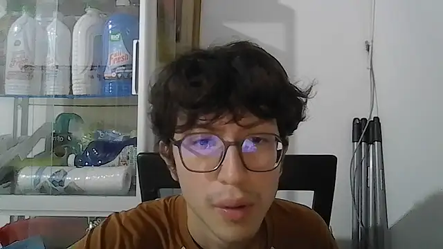 Snapshot of Kevintdx chatting on 10-09-25, 04:10 Kevintdx online show from 10-09-25, 04:10