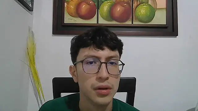 Snapshot of Kevintdx chatting on 10-30-25, 02:57 Kevintdx online show from 10-30-25, 02:57