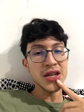 Snapshot of Kevintdx chatting on 11-05-25, 10:54 Kevintdx online show from 11-05-25, 10:54