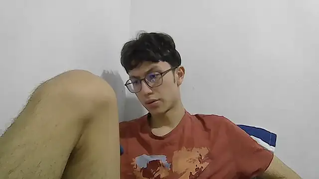 Snapshot of Kevintdx chatting on 11-12-25, 10:09 Kevintdx online show from 11-12-25, 10:09