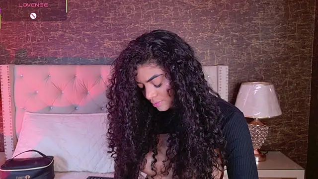 Carly Monroe  online show from 11-15-25, 05:16