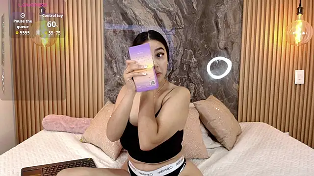 Alana-Jones online show from 10-28-25, 01:25