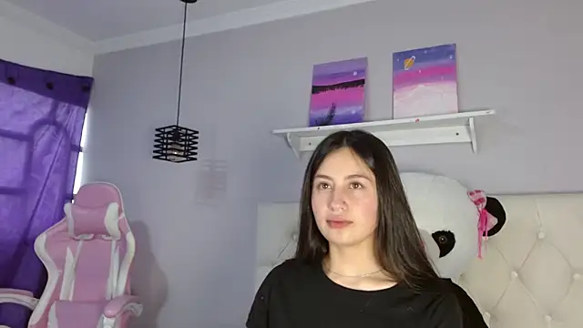 Snapshot of Zaaida_ chatting on 10-11-25, 12:36 Zaaida online show from 10-11-25, 12:36