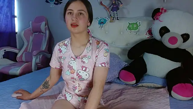 Snapshot of Zaaida_ chatting on 10-24-25, 01:51 Zaaida online show from 10-24-25, 01:51