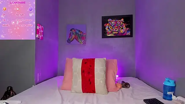 scarletmorgan2218 online show from 11-11-25, 07:14