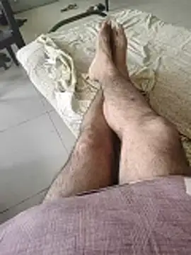 monty935 online show from 10-27-25, 04:16