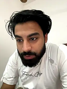 hottestboy03 online show from 11-17-25, 05:02