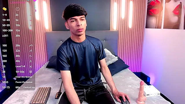 OnlyJos online show from 11-14-25, 08:18