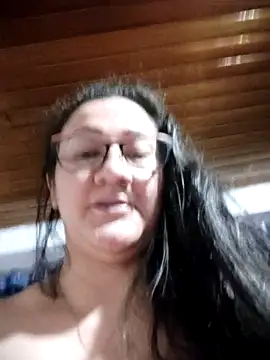 Aisha manzur online show from 11-29-25, 05:10